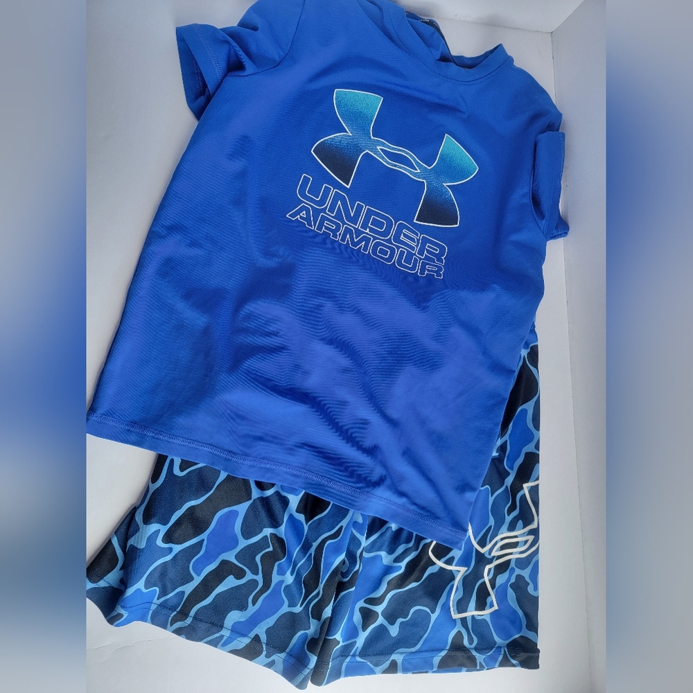 Under Armour Vibrant Blue Tee and Camo Shorts